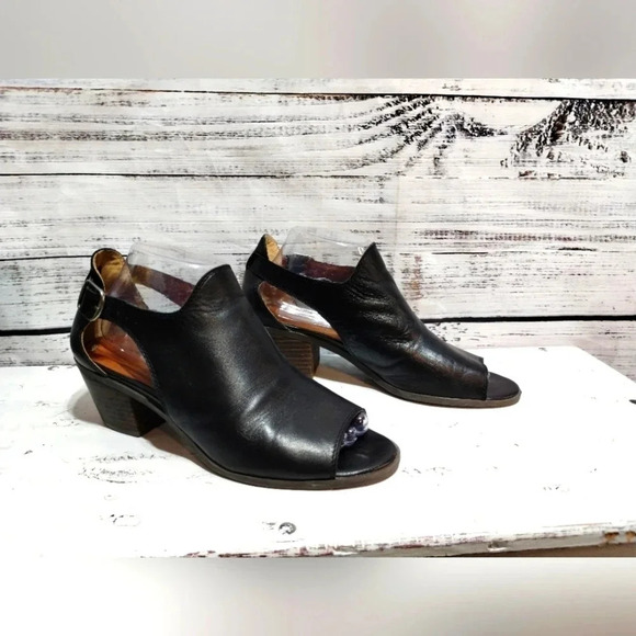 Lucky Barino Bootie Black size 8 Dressy Neutral Heel‎ Open Toe Office Leather - Picture 6 of 6